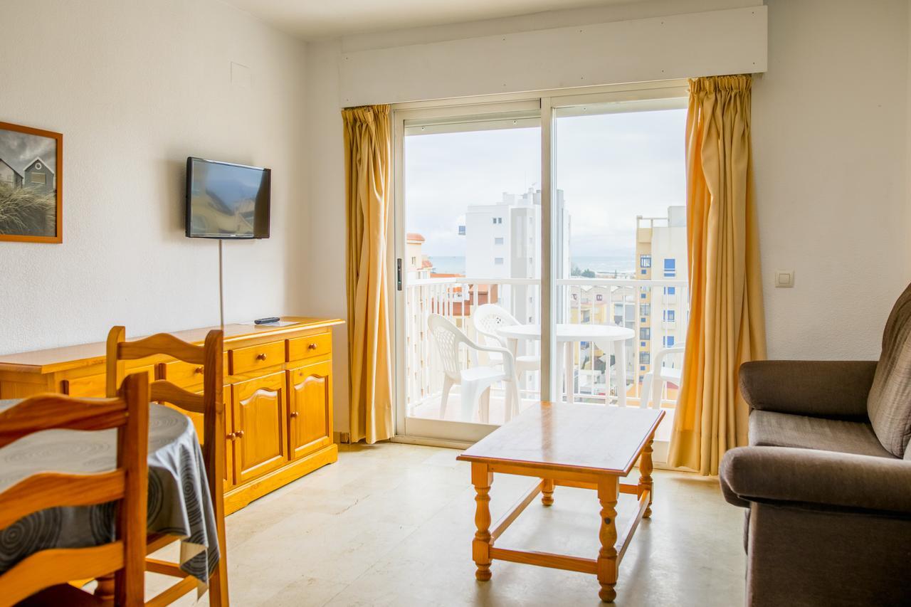 Apartamentos Turisticos Biarritz - Bloque I Гандія Екстер'єр фото