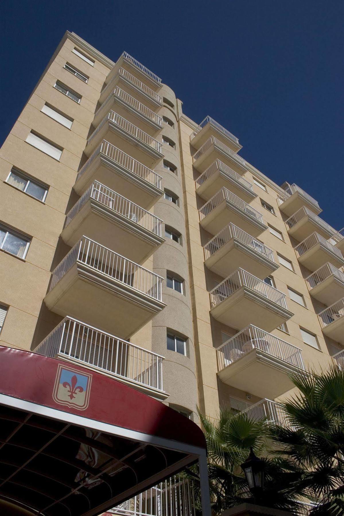 Apartamentos Turisticos Biarritz - Bloque I Гандія Екстер'єр фото