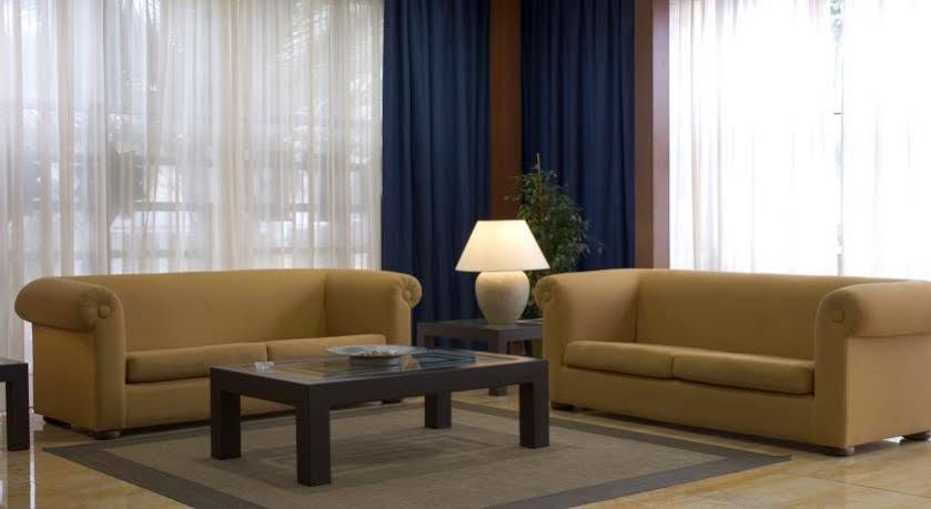 Apartamentos Turisticos Biarritz - Bloque I Гандія Екстер'єр фото