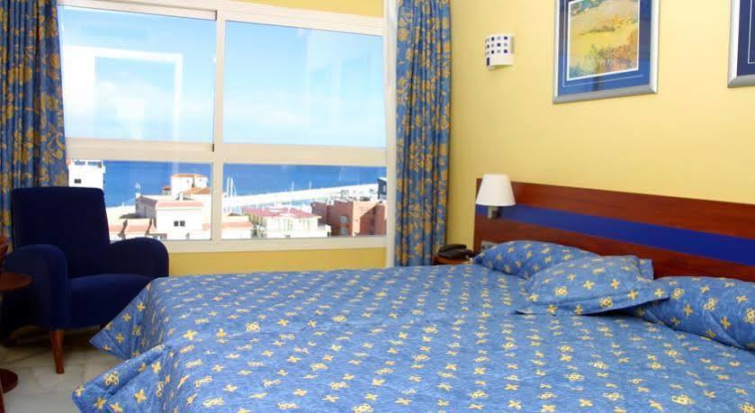 Apartamentos Turisticos Biarritz - Bloque I Гандія Екстер'єр фото